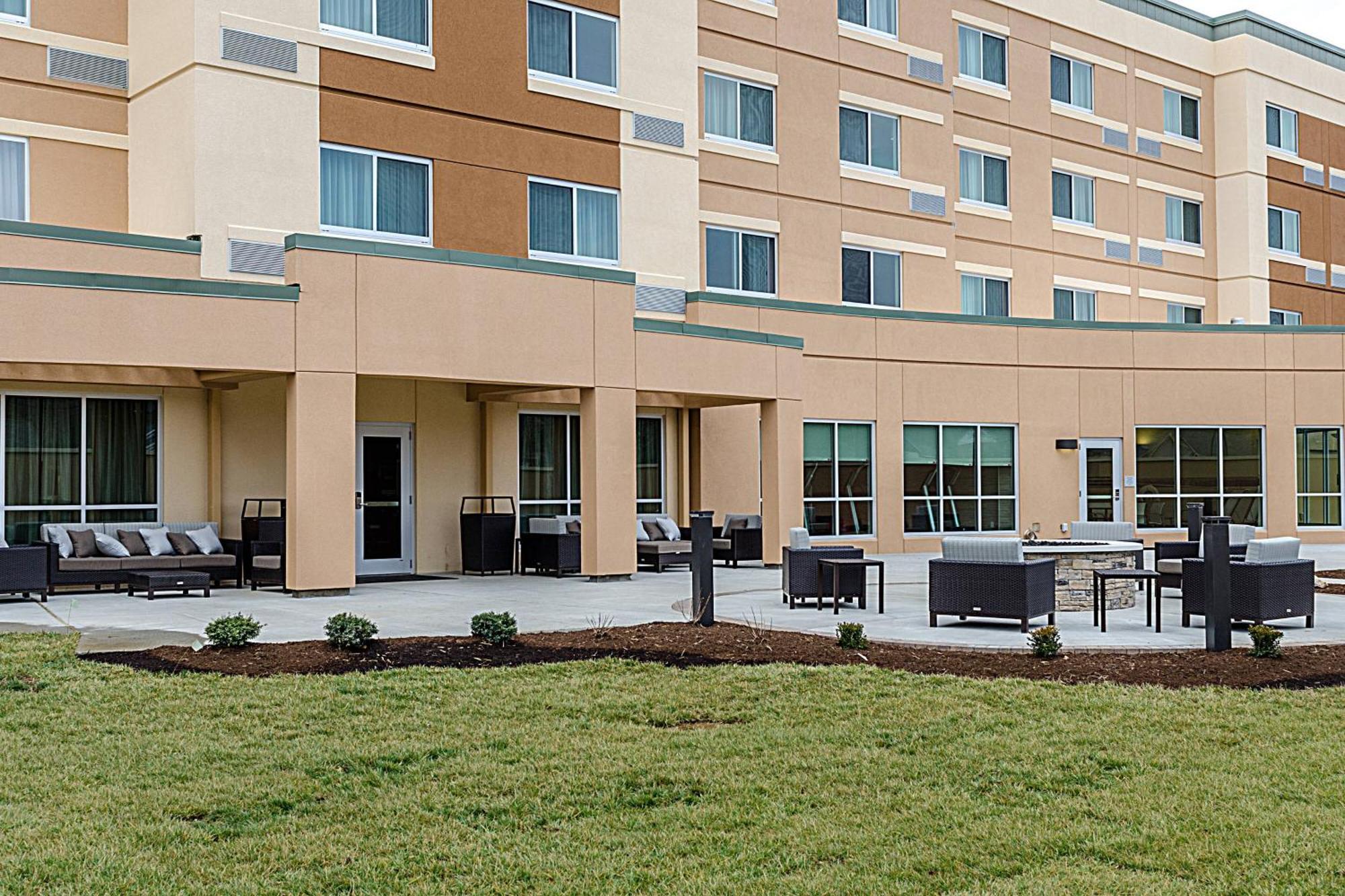 Hotel Courtyard By Marriott