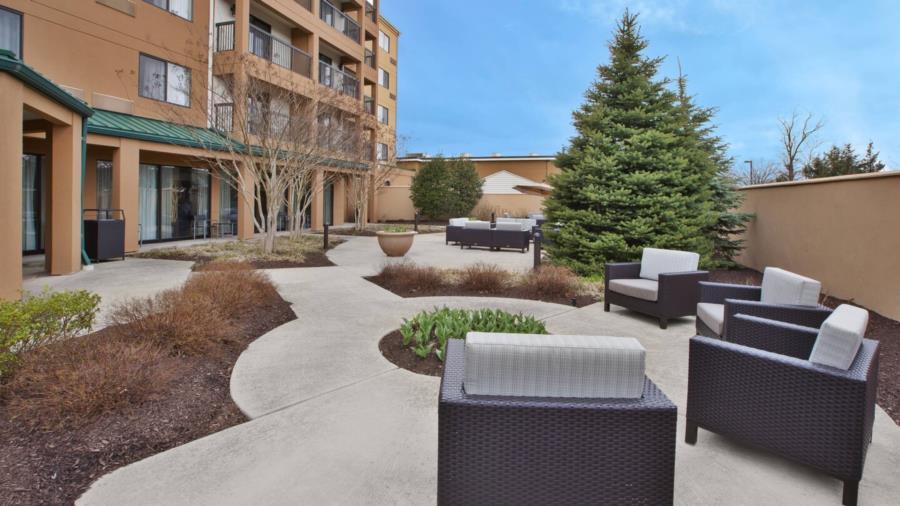 Hotel Courtyard By Marriott 3*